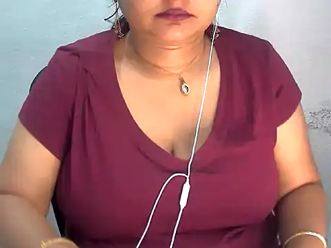 Snapshot of Saniya_K2 chatting on 05/14/26, 08:15 Saniya K2 online show from 05/14/26, 08:15