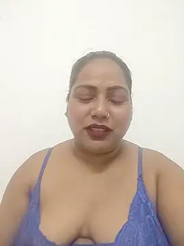 Indian AngelPriyanka123 online show from 06/16/26, 07:16