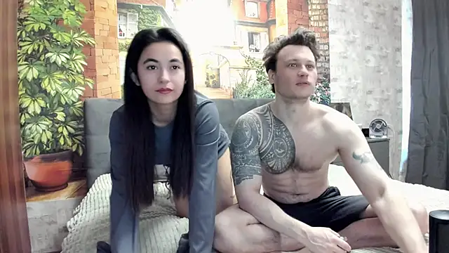 Snapshot of _littleangie_ chatting on 04/28/26, 03:44 littleangie online show from 04/28/26, 03:44