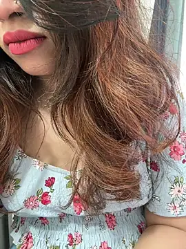 riya sharma11 online show from 04/24/26, 05:43