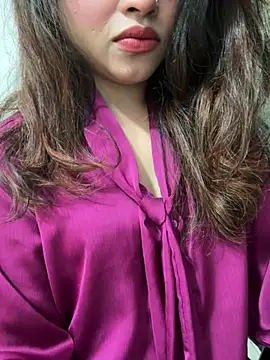 riya sharma11 online show from 04/28/26, 02:49