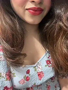 riya sharma11 online show from 05/13/26, 08:16
