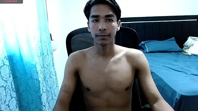 Snapshot of Pedestal_diamant chatting on 03/20/26, 08:35 Pedestal diamant online show from 03/20/26, 08:35