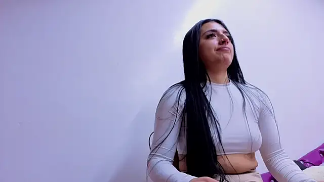 Snapshot of Julieta-Horny- chatting on 05/01/26, 01:59 Julieta-Horny- online show from 05/01/26, 01:59