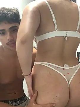 Snapshot of Samore_ chatting on 03/10/26, 03:39 Samore online show from 03/10/26, 03:39