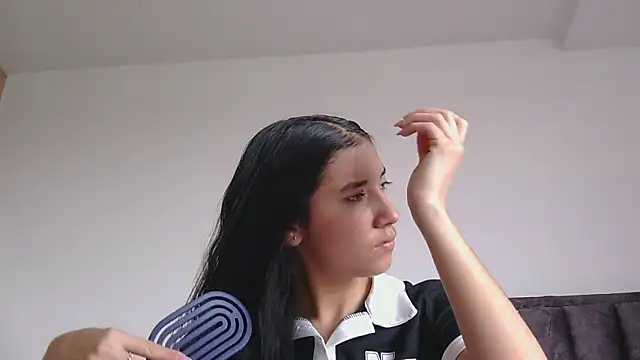 Snapshot of ScarlettMus chatting on 03/14/26, 08:03 ScarlettMus online show from 03/14/26, 08:03