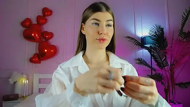 Snapshot of Milana_rosaa chatting on 02/12/26, 04:35 Milana rosaa online show from 02/12/26, 04:35