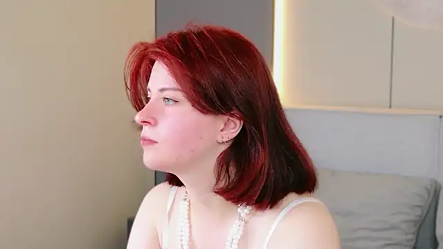 Milana Bold online show from 06/08/26, 08:53