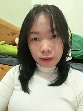 Snapshot of DoliceGirl2k chatting on 02/05/26, 03:33 DoliceGirl2k online show from 02/05/26, 03:33