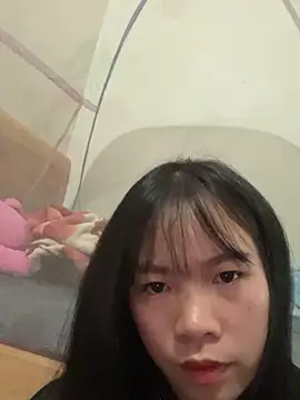 Snapshot of DoliceGirl2k chatting on 02/22/26, 04:02 DoliceGirl2k online show from 02/22/26, 04:02