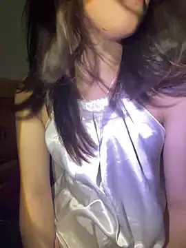 Snapshot of DoliceGirl2k chatting on 05/25/26, 02:39 DoliceGirl2k online show from 05/25/26, 02:39