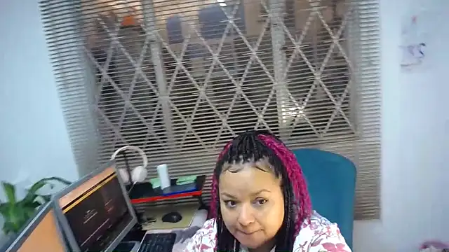 SweettSin online show from 05/06/26, 02:00