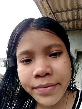 Snapshot of camtu00 chatting on 03/04/26, 04:51 camtu00 online show from 03/04/26, 04:51