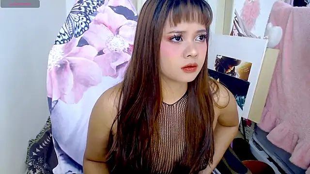 MyAsianWaifu online show from 05/05/26, 03:58