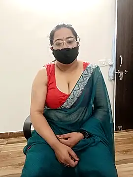 GangbangCouple online show from 02/07/26, 12:20