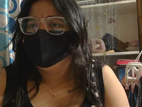 GangbangCouple online show from 05/05/26, 10:01