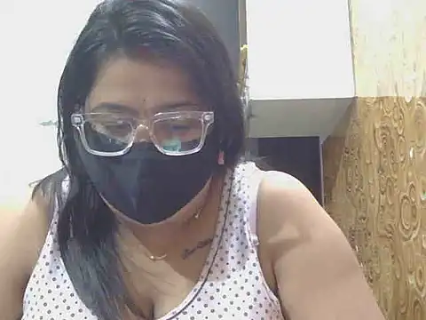 GangbangCouple online show from 06/09/26, 11:33