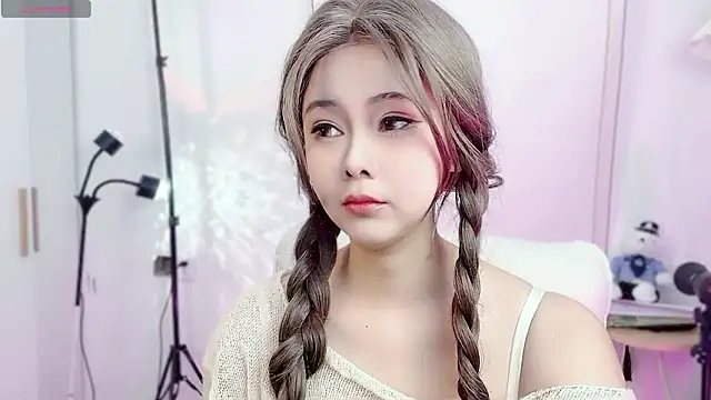 Memeli0 online show from 02/09/26, 09:52