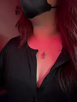 Snapshot of HaleyKin chatting on 03/05/26, 04:03 HaleyKin online show from 03/05/26, 04:03