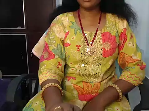 VixenNandhu online show from 04/26/26, 12:36