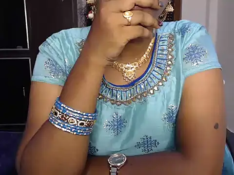 VixenNandhu online show from 04/29/26, 07:20