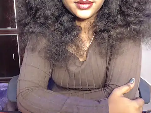 VixenNandhu online show from 04/30/26, 07:42
