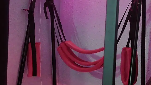 Snapshot of bellaskeykeeper chatting on 03/07/26, 06:32 bellaskeykeeper online show from 03/07/26, 06:32