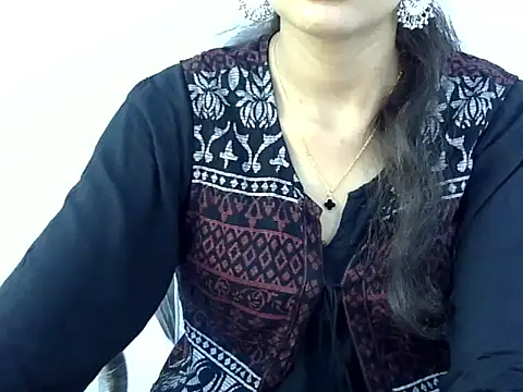 Mehaak  online show from 05/10/26, 07:35