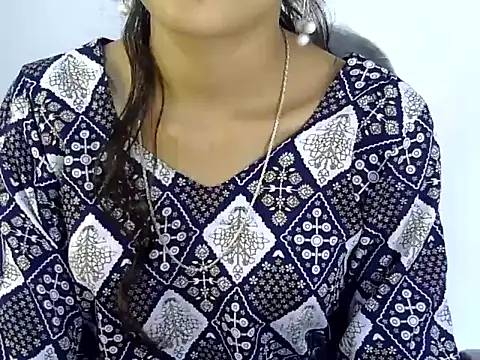 Mehaak  online show from 06/02/26, 07:54