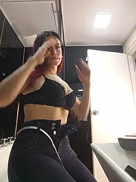 Kamila martin1 online show from 05/19/26, 03:02