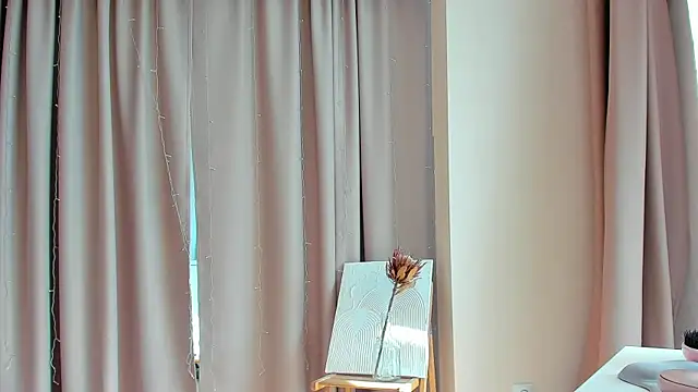 Snapshot of katefoxlive chatting on 03/21/26, 08:19 katefoxlive online show from 03/21/26, 08:19