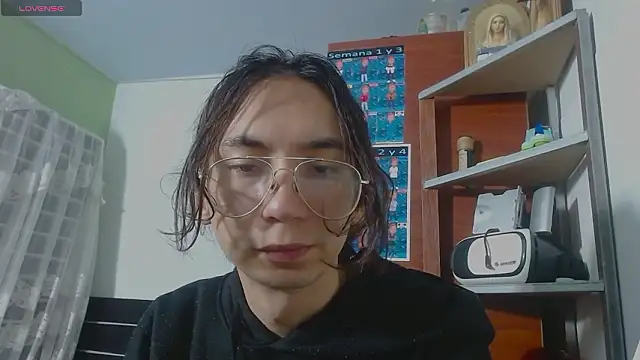 Snapshot of najimi_uwu_ chatting on 02/11/26, 03:39 najimi uwu online show from 02/11/26, 03:39