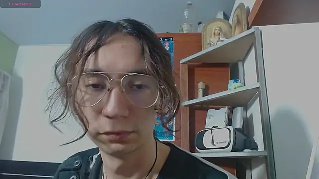 Snapshot of najimi_uwu_ chatting on 02/25/26, 01:59 najimi uwu online show from 02/25/26, 01:59