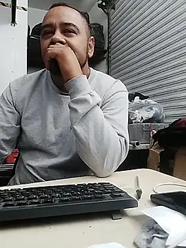 OMARMEX1 online show from 05/26/26, 04:47