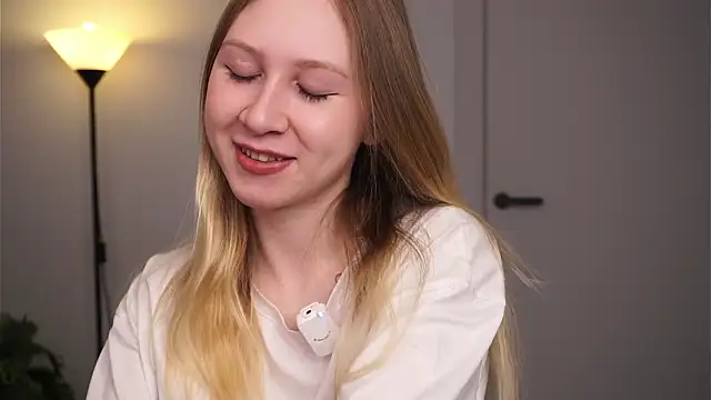 Snapshot of MiHabeck chatting on 02/12/26, 06:08 MiHabeck online show from 02/12/26, 06:08