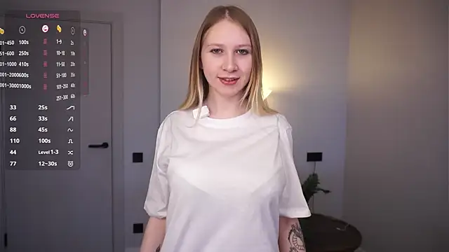 Snapshot of MiHabeck chatting on 02/21/26, 06:14 MiHabeck online show from 02/21/26, 06:14