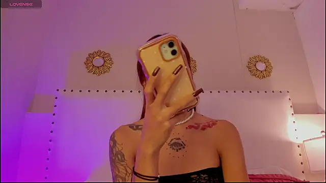 Snapshot of Zoe_star_ chatting on 02/26/26, 01:21 Zoe star online show from 02/26/26, 01:21