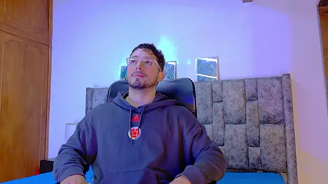 NICK MOSS  online show from 03/12/26, 10:54