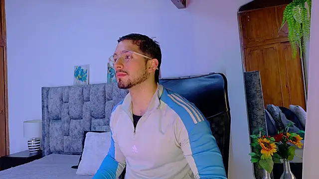 NICK MOSS  online show from 03/16/26, 11:03