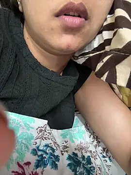 raavigirl online show from 07/16/26, 05:30