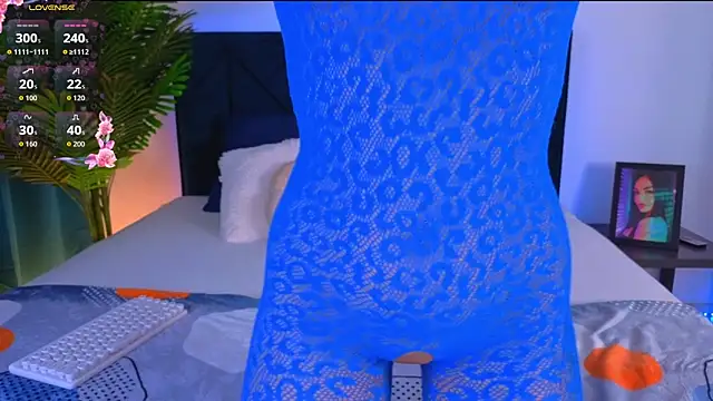 Snapshot of MissMichellee chatting on 03/07/26, 08:39 MissMichellee online show from 03/07/26, 08:39