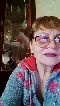 SophieBurns online show from 04/13/26, 08:31