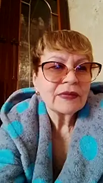 SophieBurns online show from 04/14/26, 08:42