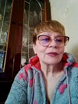 SophieBurns online show from 04/24/26, 10:39
