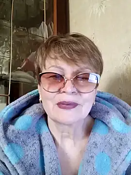 SophieBurns online show from 04/30/26, 09:37