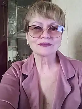 SophieBurns online show from 06/13/26, 11:08