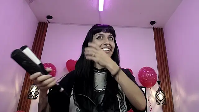 Snapshot of FRANCESCA_LOVE_ chatting on 02/15/26, 11:08 FRANCESCA LOVE online show from 02/15/26, 11:08