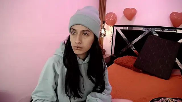 Snapshot of FRANCESCA_LOVE_ chatting on 02/19/26, 12:56 FRANCESCA LOVE online show from 02/19/26, 12:56