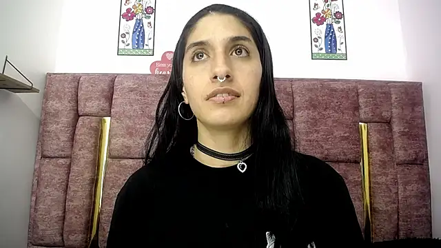 FRANCESCA LOVE  online show from 06/19/26, 04:50