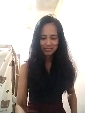 Snapshot of sweet_maxine44 chatting on 04/11/26, 12:53 sweet maxine44 online show from 04/11/26, 12:53